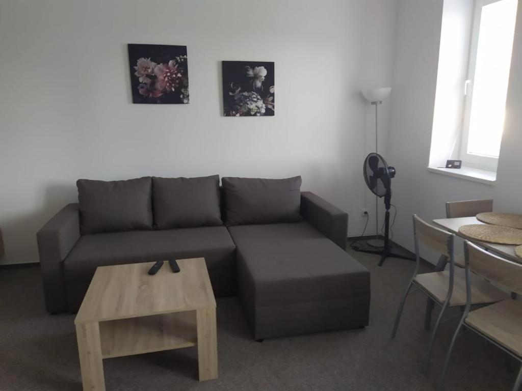 Apartman 10 Zupanovice Екстер'єр фото